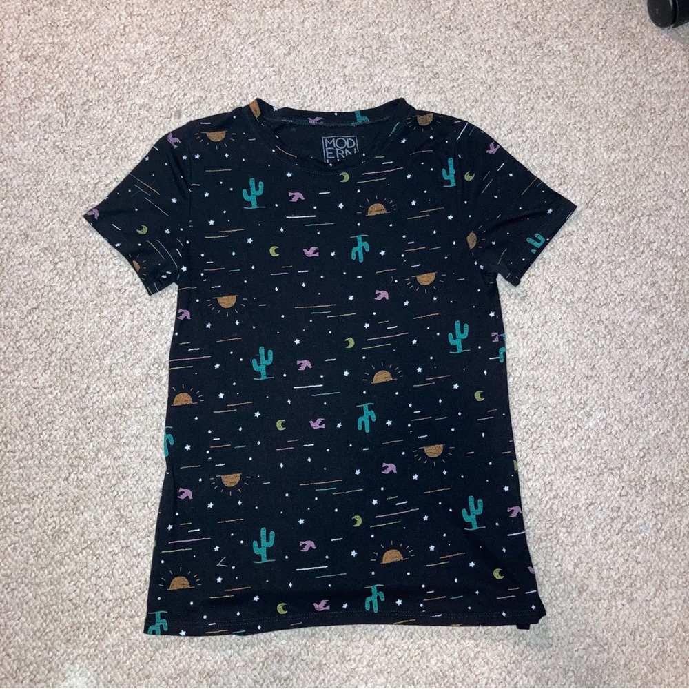 Modern Lux All Over Desert Print Short Sleeve Tee